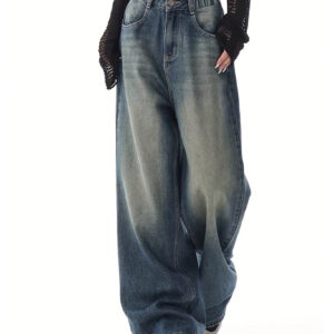 DIRTY WASHED JEANS